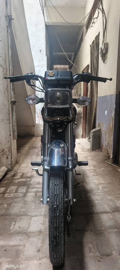 Honda CG125 gold black for sell