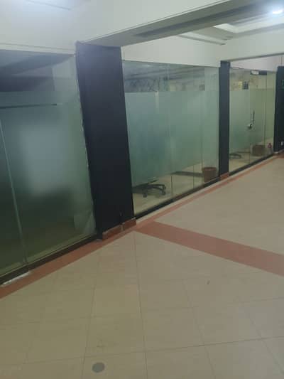 Non furnished office for rent