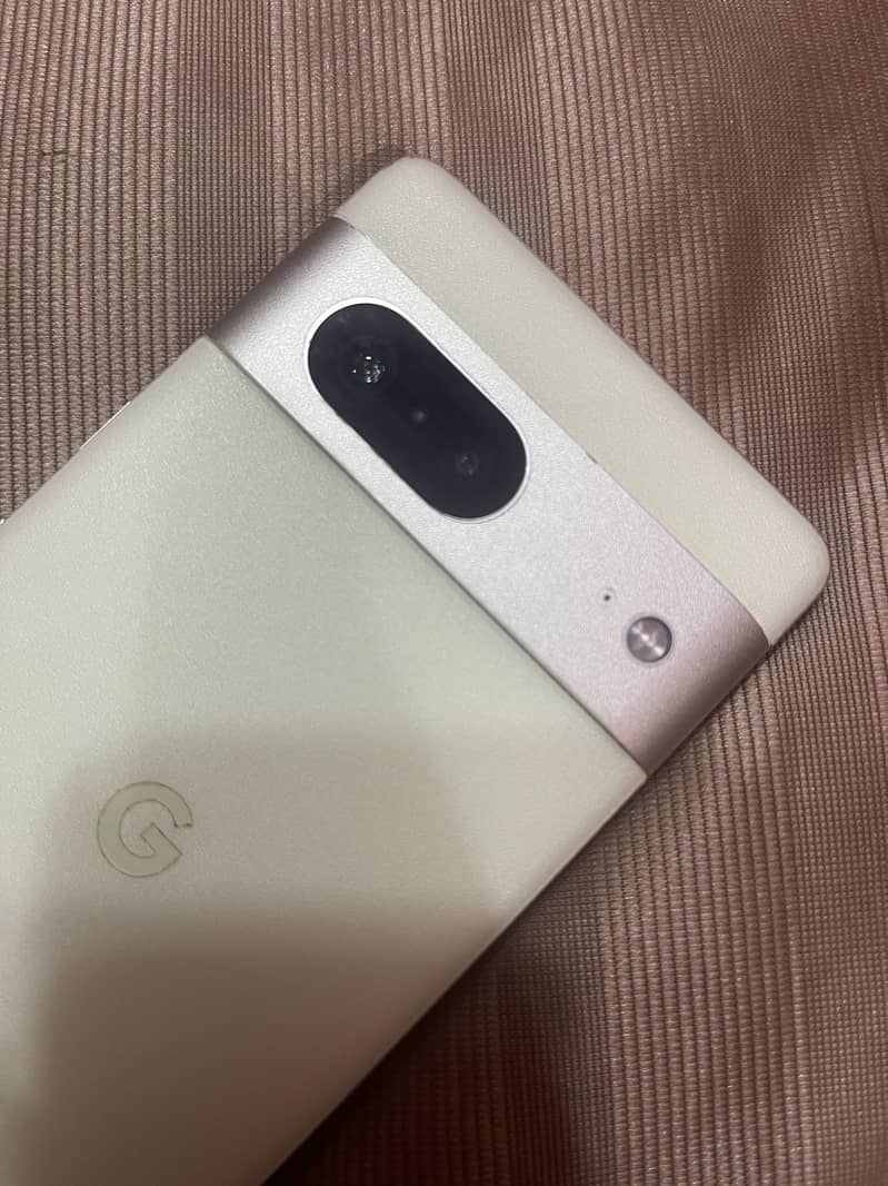 Google Pixel 7 2