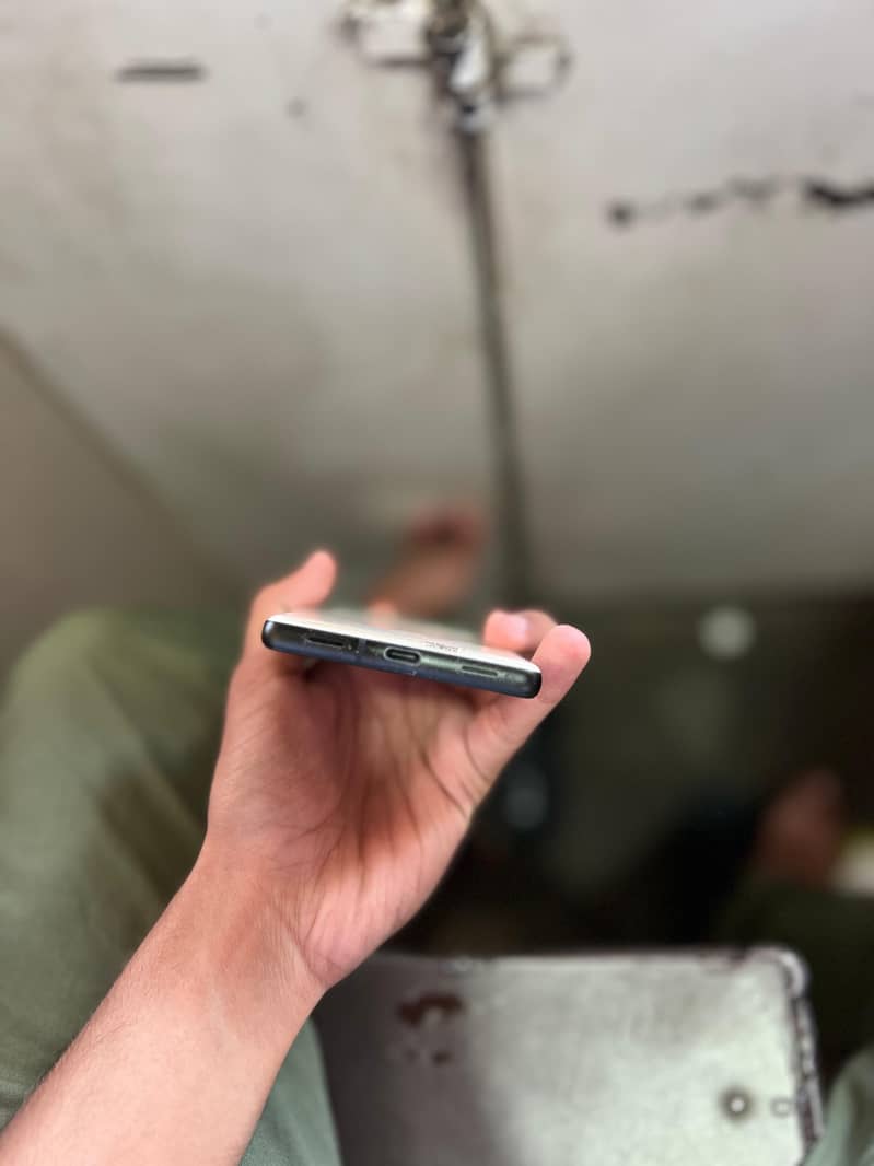Google Pixel 6a 4