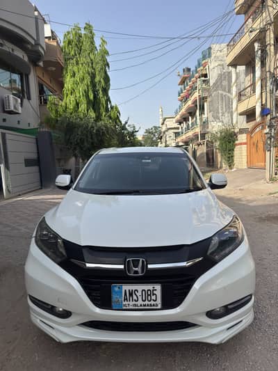 Honda Vezel Z