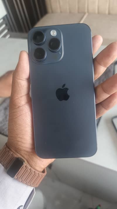 Apple iPhone 15 Pro Max