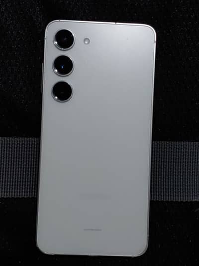 SAMSUNG GALAXY S23