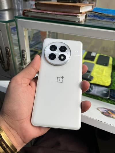 ONEPLUS 13