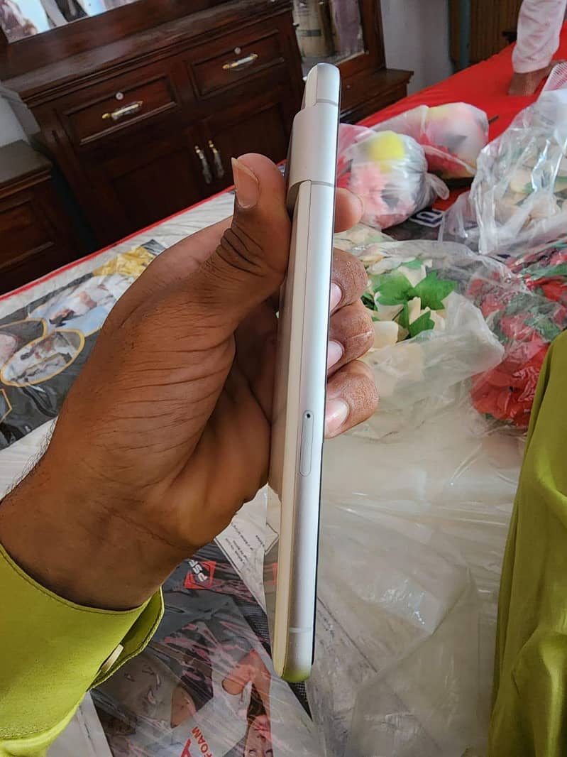 Google pixel 7 3
