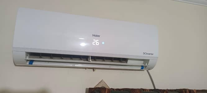 Haier 1 Ton DC Inverter in Total Genuine Condition