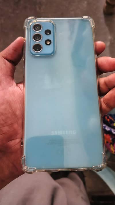 Samsung A72