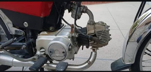 Honda CD70 bike