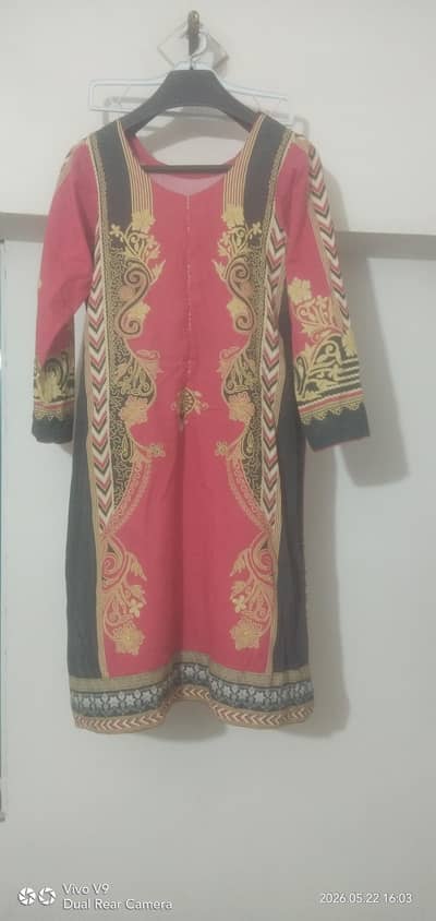preloved branded dresses available in very reasonable price.