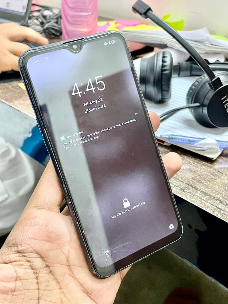 Realme C2 1