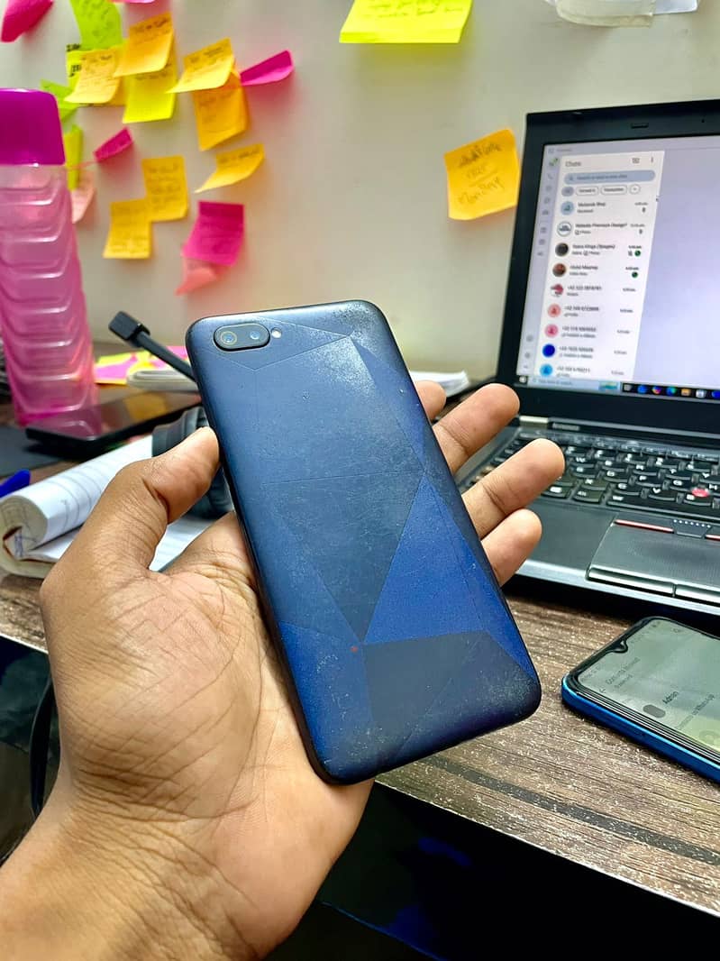 Realme C2 4