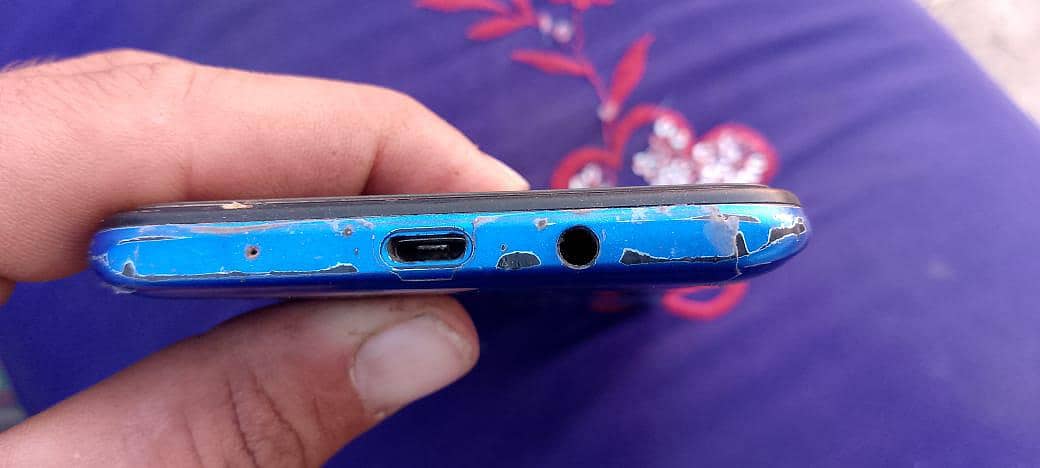 Infinix 4
