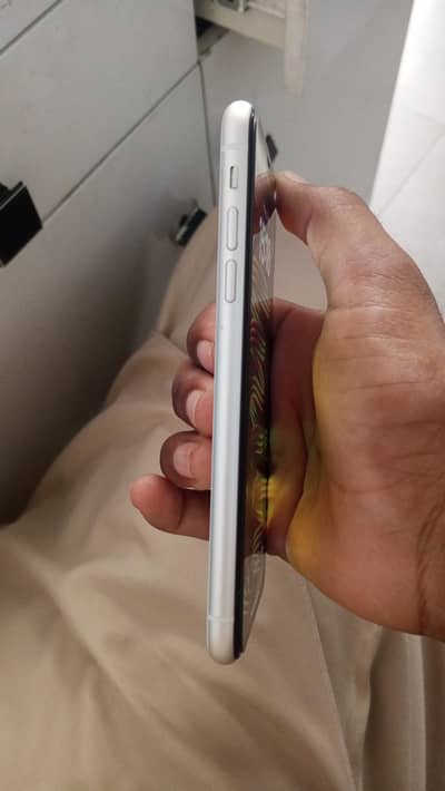 iPhone 64 GB