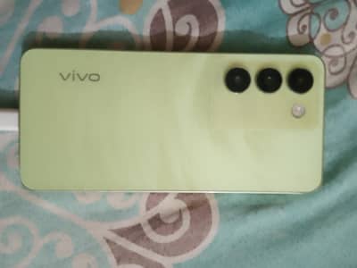 vivo y100 8/128 bypass hua hy 10/10 condition