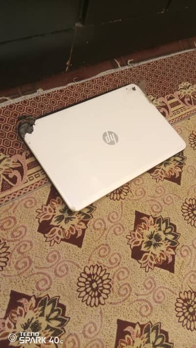 HP LAPTOP