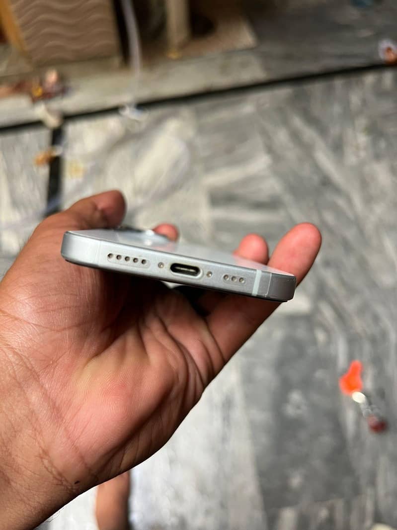 iphone 15 2