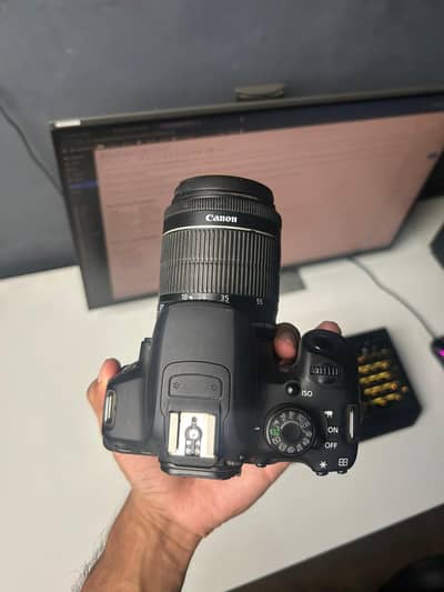 Canon 700D DSLR for sale in excellent condition