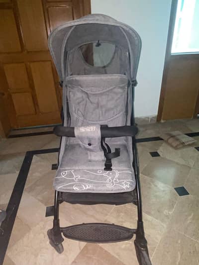 Baobaohao lightweight, foldable grey baby stroller.