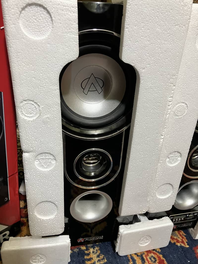 Audionic classic 5 plus 1