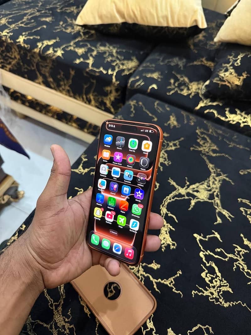 iPhone 17 Pro Max 0