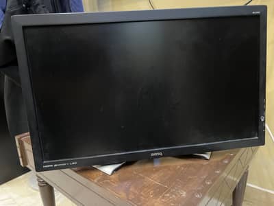 BenQ monitor 24 inch and 60hz