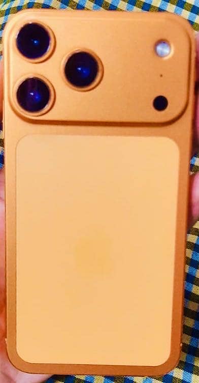 Xr / 17 pro  128 gb exchange available number 03254532133