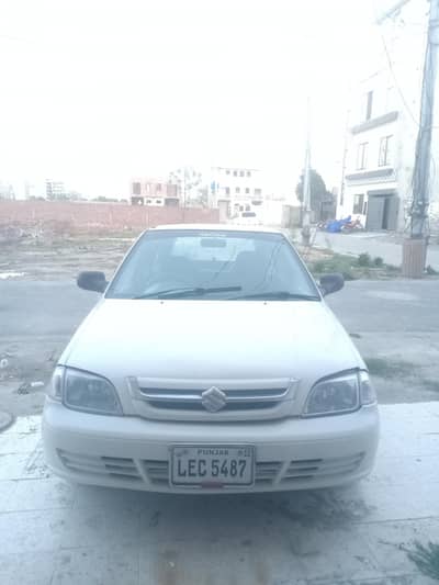 Cultus 2012 vxr good condition just buy n drive.