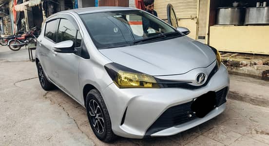 toyota vitz 2014 import 2018 rgstr and 2022  number plat