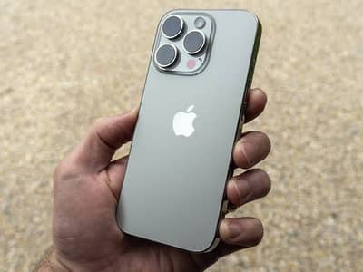 Apple iPhone 16 Pro Max