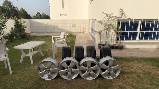 4 Alloy wheel with tires