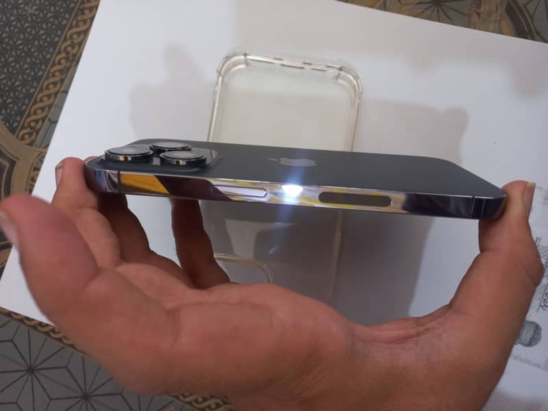 Apple iPhone 14 Pro 3
