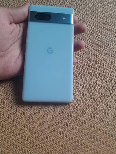 Google pixel 7a, 10/10 condition, panal line