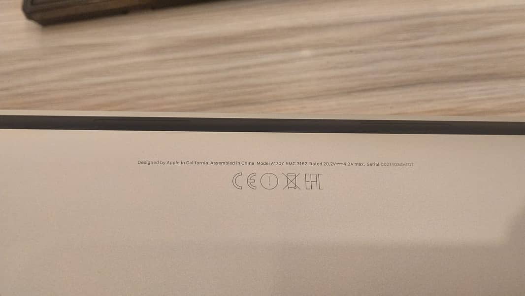 Apple MacBook Pro 2017 1