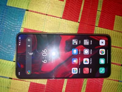 RAM 8GB ROOM 128 GB 10/10 condition