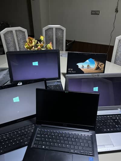 5 Laptops - 3 Samsung - 1 Toshiba - 1 Stone