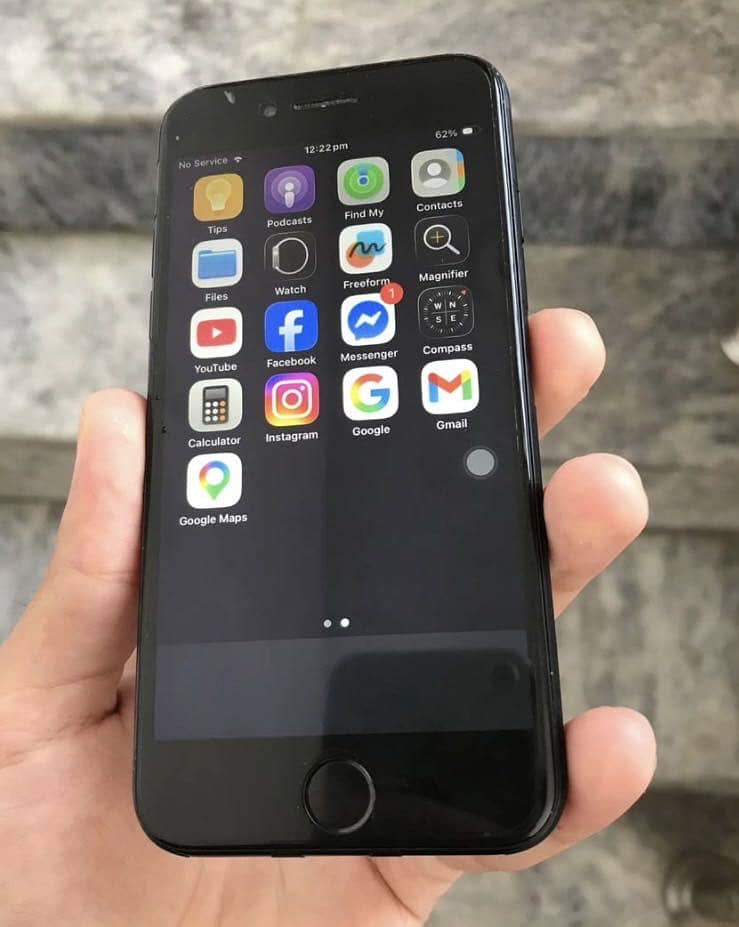 iphone se 3rd generation 0