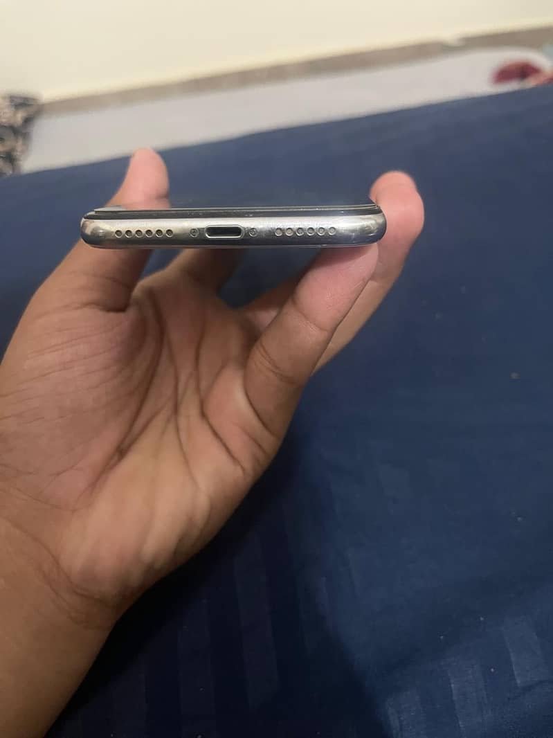 Apple iPhone X 1