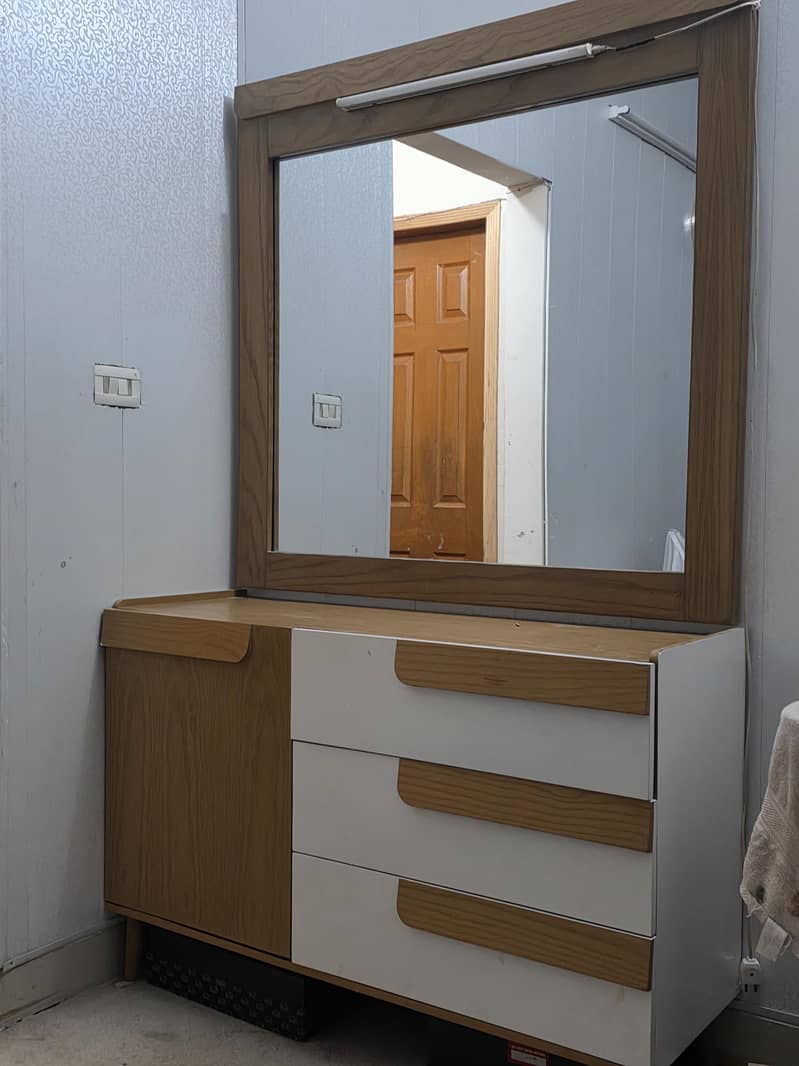 King Size Bed 6