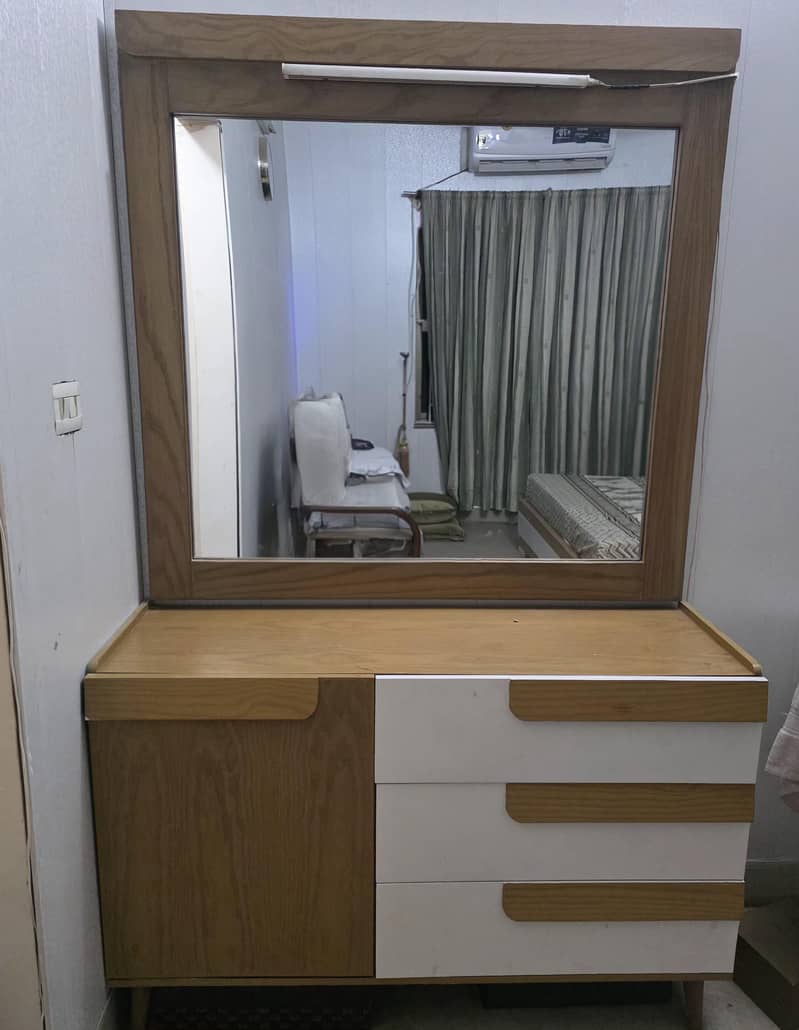 King Size Bed 7