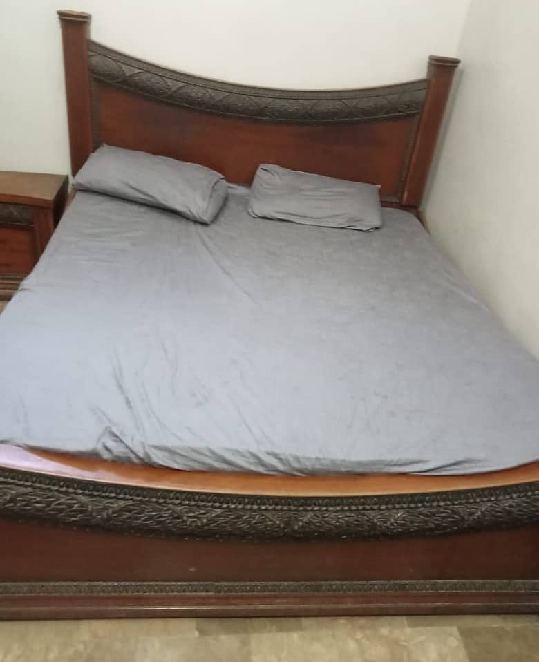 King Size Bed with two side table 1