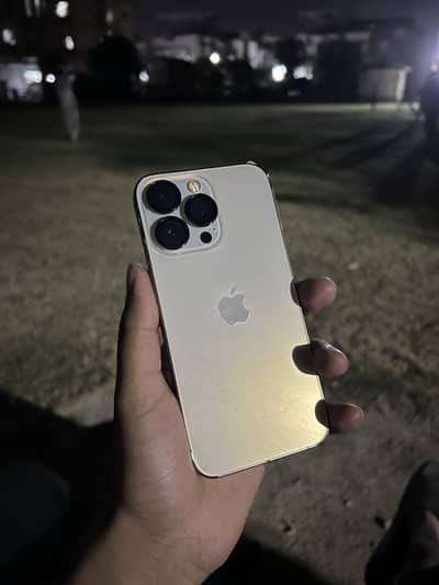 iPhone 13pro Factory Unlock 256gb