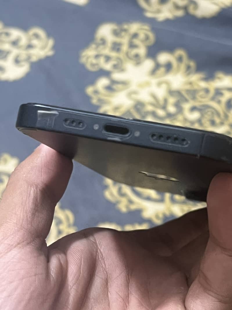 Iphone 14 4