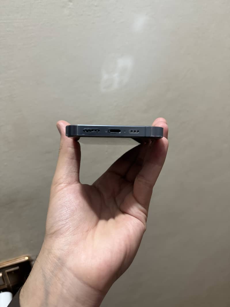 Iphone 13 pro 4