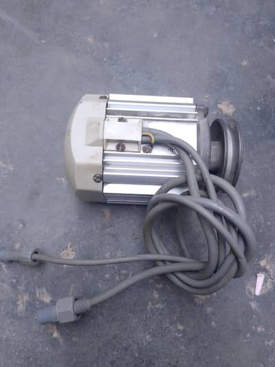 50W Servo Motor Sewing Machine - Working Condition