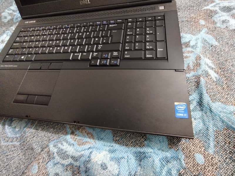 Dell precision m6800 0