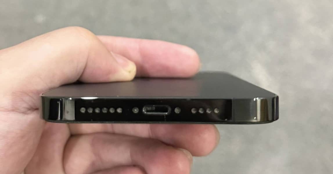 Iphone 14 pro max 3