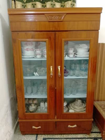 Dressers and drawers