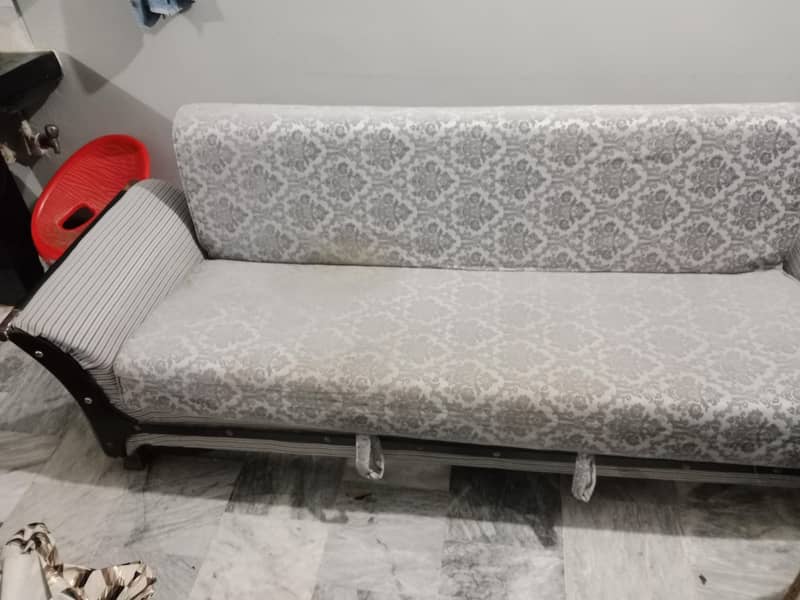 molty foam sofa 0