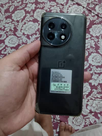 oneplus 11 5G 16/256 non pta complete box