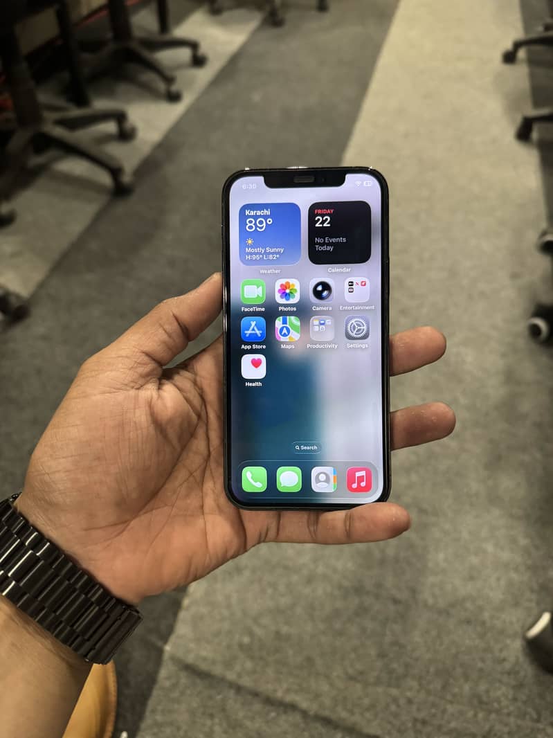 iPhone 12 pro 8